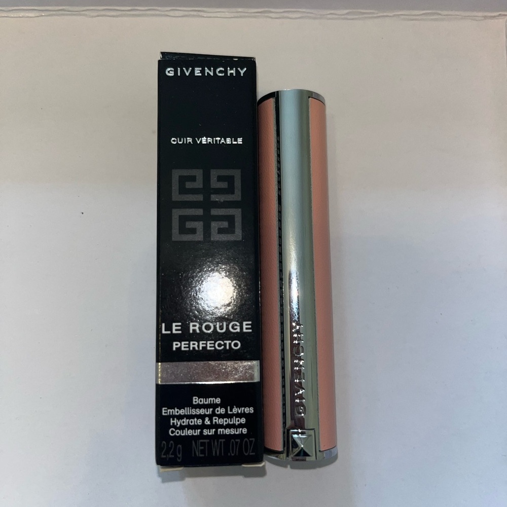 Givenchy Le Rouge Perfecto Beautifying Lip Balm – Genuine Leather Case – NEW